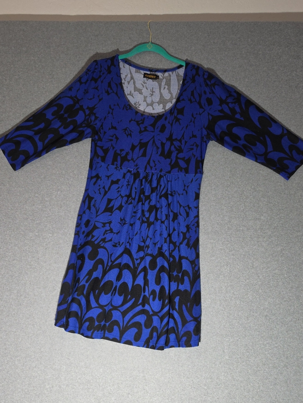 Evan Picone Royal Blue and Black Floral Scoop Neck Tunic